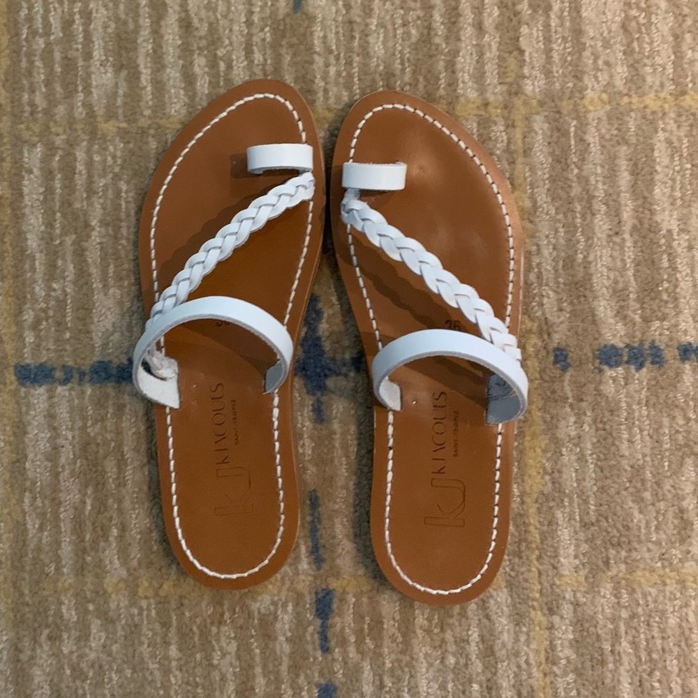 Like new K Jacques flat sandals